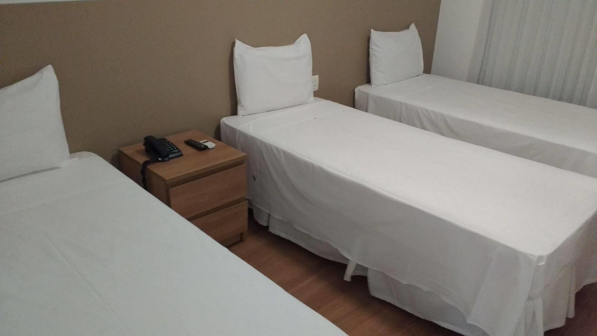 Lord Hotel Aeroporto Confins Vespasiano Exteriör bild